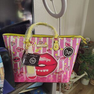 La Philipe New with tags Juicy Lips with neon trim and pink